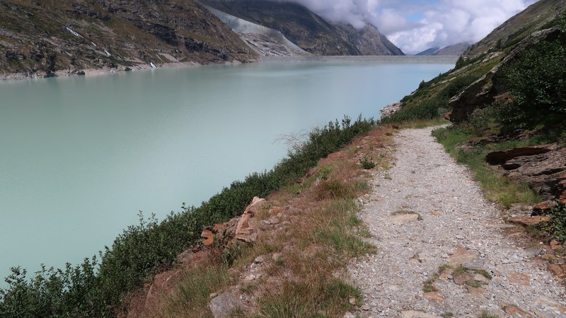 Tour Du Lac De Matemale à Pied